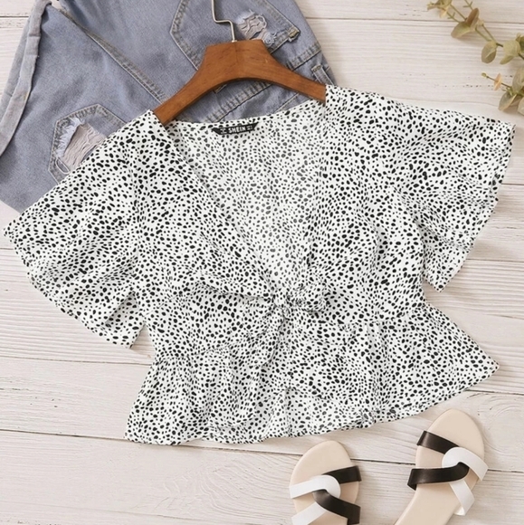 NWOT snow leopard front tie peplum flutter blouse - Picture 1 of 8